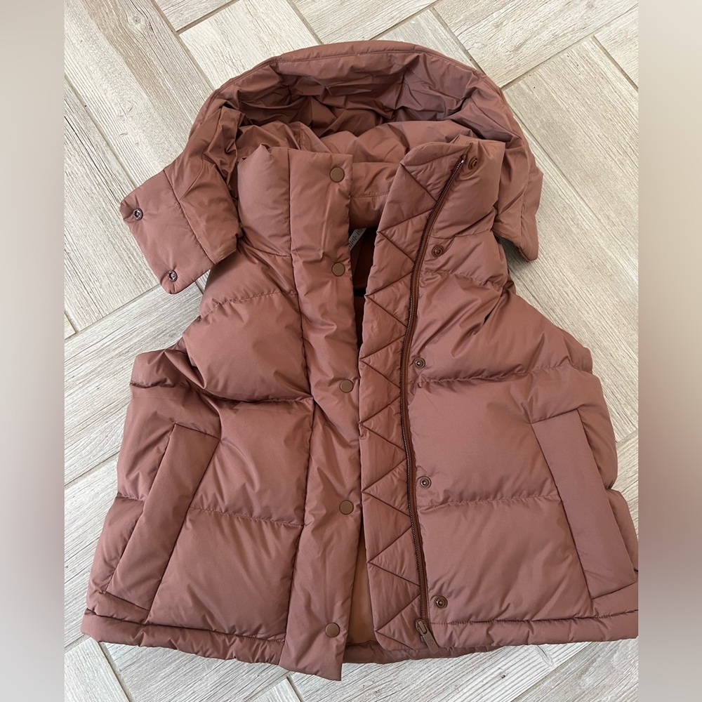 NWT Lululemon Wunder Puff Cropped Vest